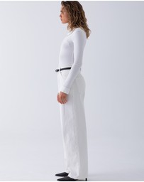 Style Addict - Monica Collar Top