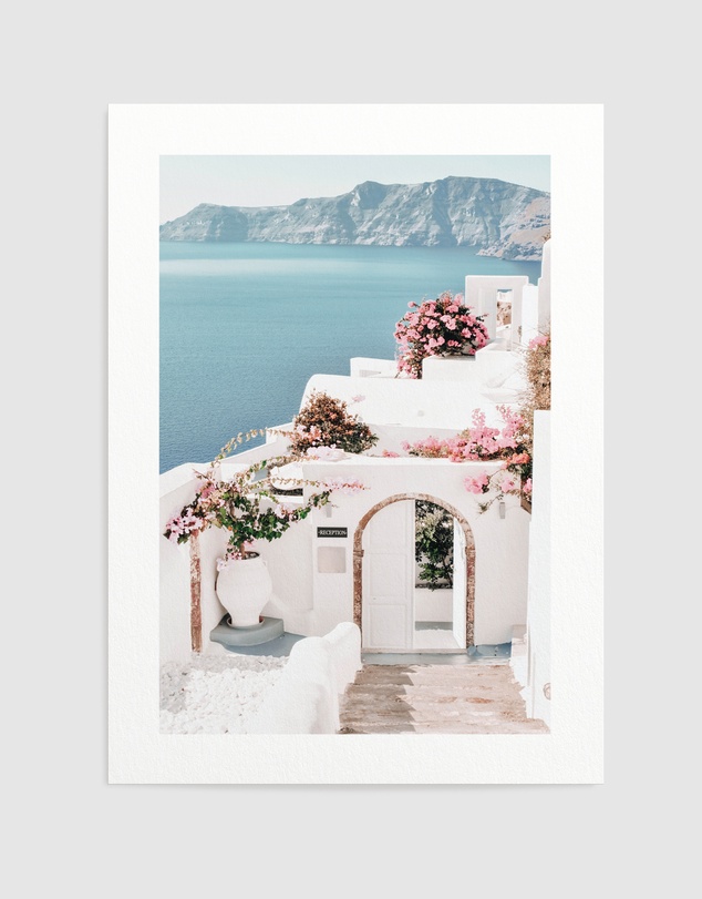 Olive et Oriel - Santorini Days Art Print