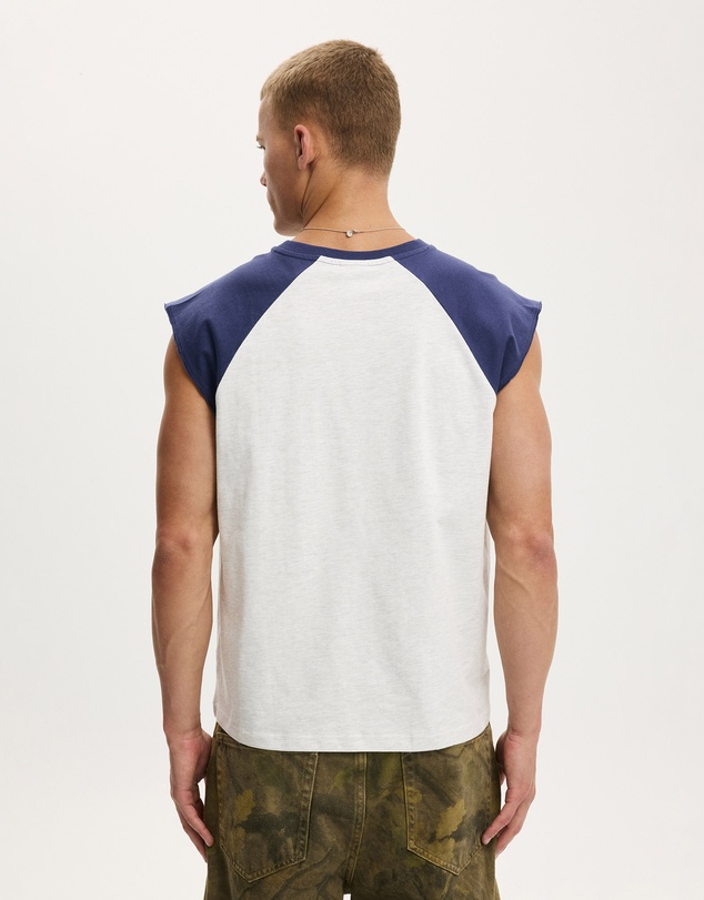 Cotton On - Cropped Fit Muscle