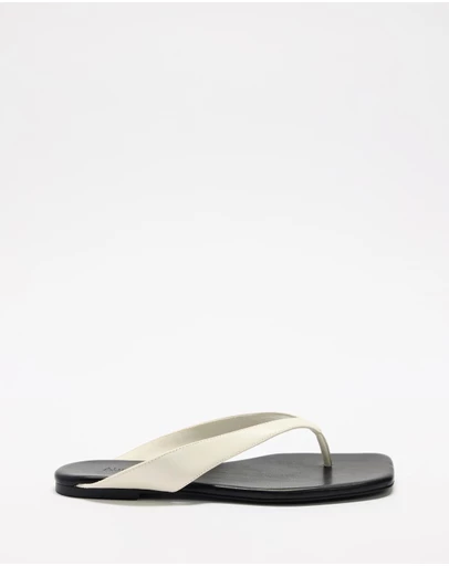 Atmos&Here - Lara Suede Sandals