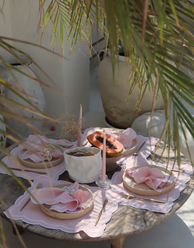 Tablescaped - Pretty In Pink Tablescape Set