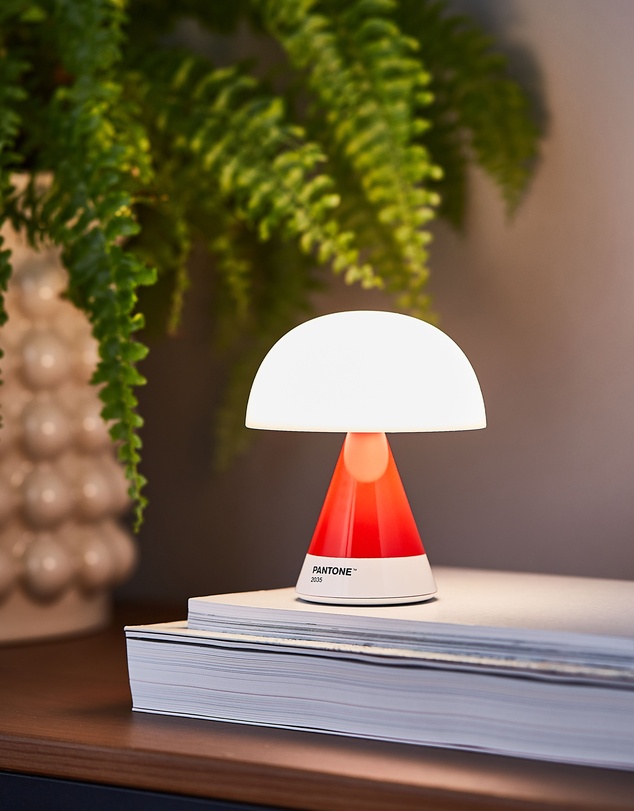Lexon - Lexon Mina M Medium Portable Led Lamp PANTONE -2035 Red