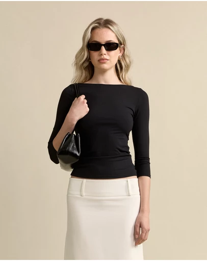 MVN - Three Quarter Sleeve Top