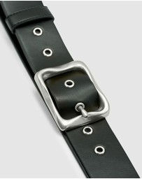 Brie Leon - Everyday Belt