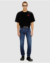 Diesel - 2023 D-Finitive Tapered Jeans