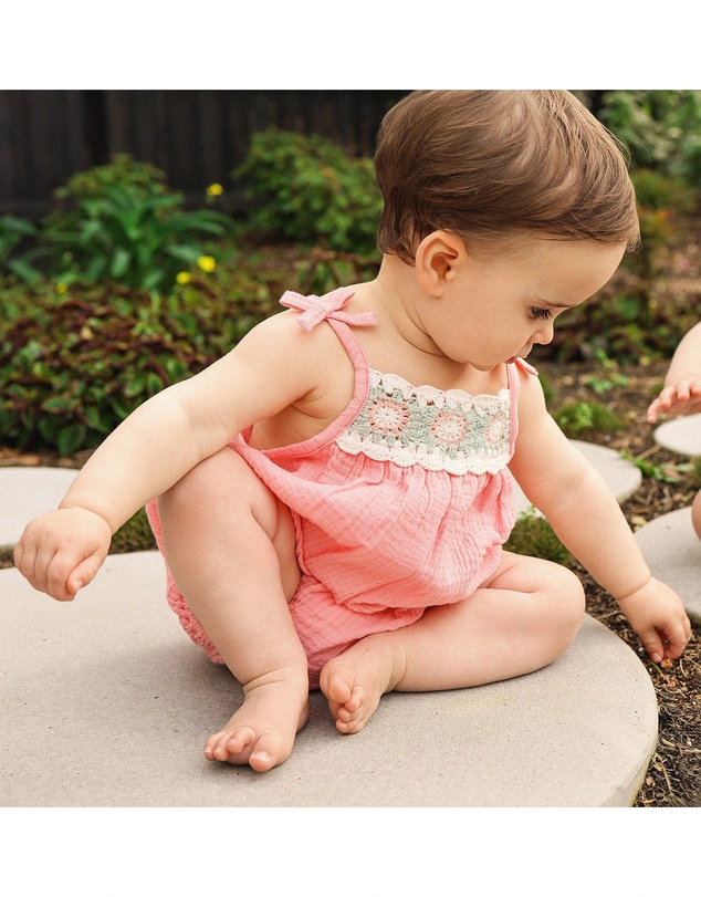 Kynd Baby - Crochet Woven Romper Strawberry - Size 1