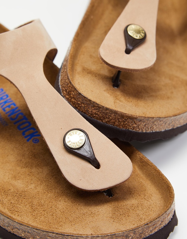 Birkenstock - Gizeh Soft Footbed Nubuck Leather Regular - Women's
