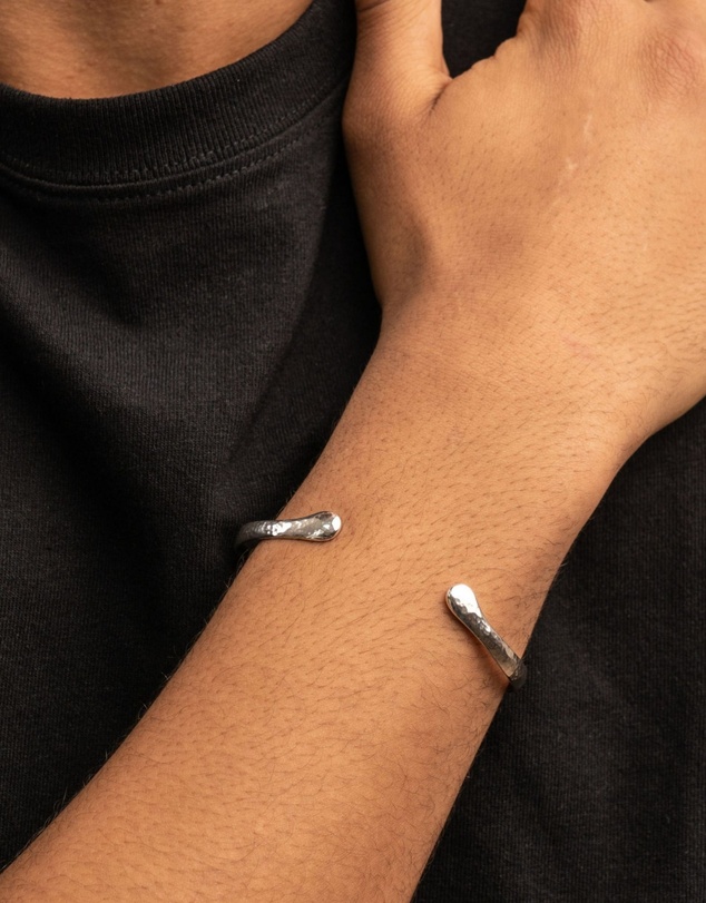 Dower & Hall - Men's Hammered Curved Bangle In Sterling Silver