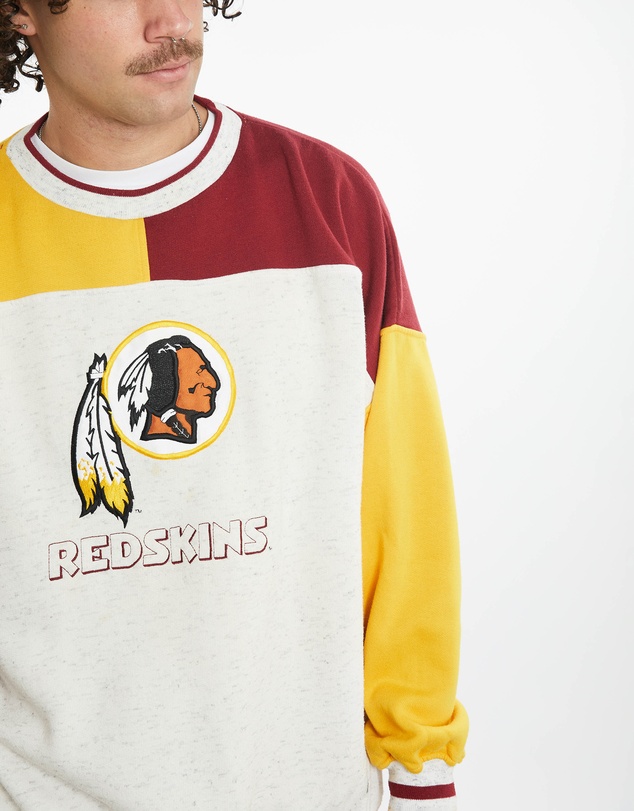 Vintage by The Real Deal - Pre Loved - 90s NFL Washington Redskins Sweatshirt