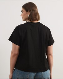 Atmos&Here Curvy - Lorrie Twist Shoulder T-Shirt