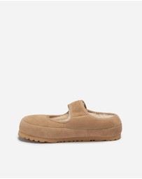 Ozwear Connection Uggs - Ugg Mary Jane Emb Logo