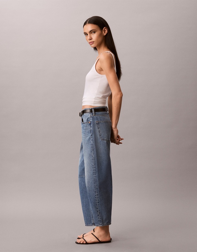 Calvin Klein Jeans - Cropped Barrel Jeans