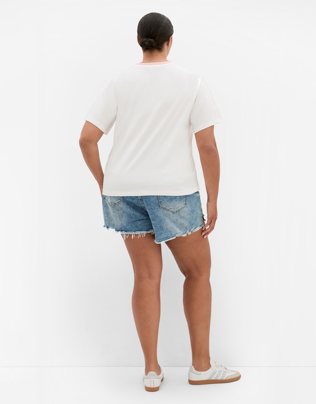 City Chic - Plus size Vintage Volley Tee - ivory