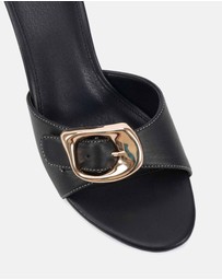 Novo - Vintage Heels
