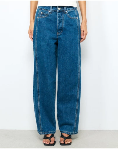 AERE - Mid Rise Straight Leg Jeans