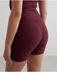 Aim'n - Ribbed Performance Midi Biker Shorts