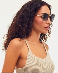 Quay Australia - Big Debut