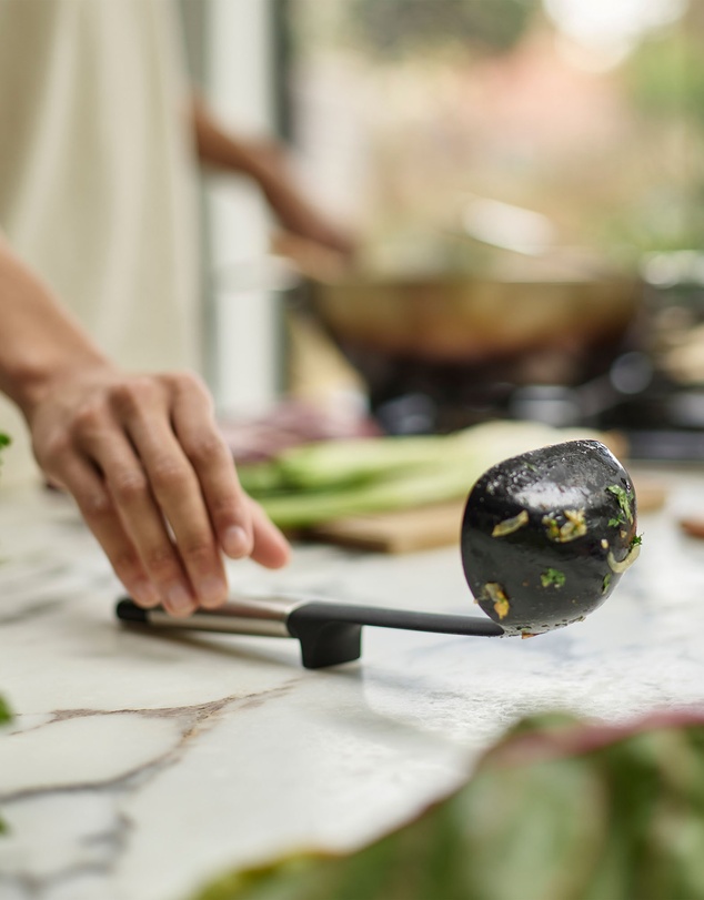 Joseph Joseph - Elevate™ Silicone Ladle (Steel)