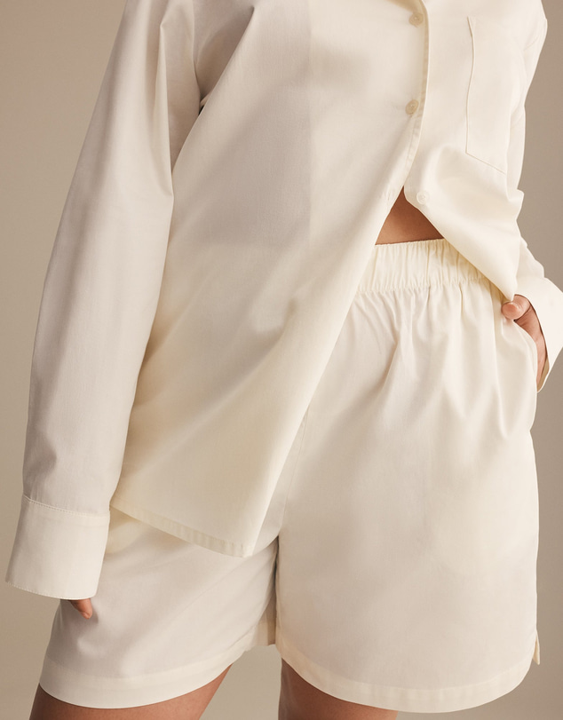 Resting - Soft Woven Cotton Kit Short