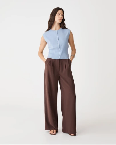 Forcast - Faye Sleeveless Button Up Knit