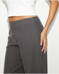 Dazie - Glow Up Low Rise Tailored Pants