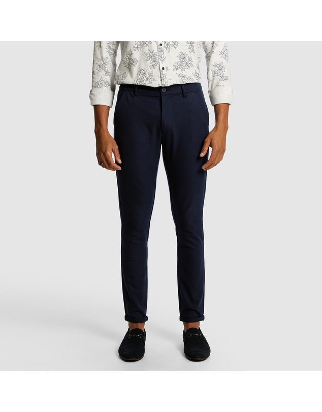 yd. - Energy Hyper Stretch Skinny Chino