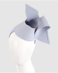 Max Alexander - Modern Blue Twisted Racing Fascinator