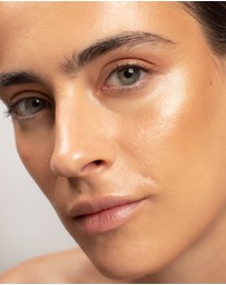 Ere Perez - Vanilla Highlighter Balm - Sun Halo