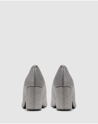 Nine West - Cate