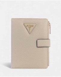 GUESS - Laurel Passport Case