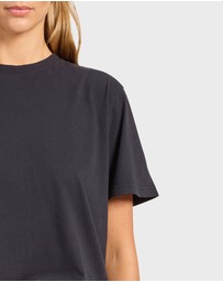 Academy Brand - Jimmy Boyfriend Tee