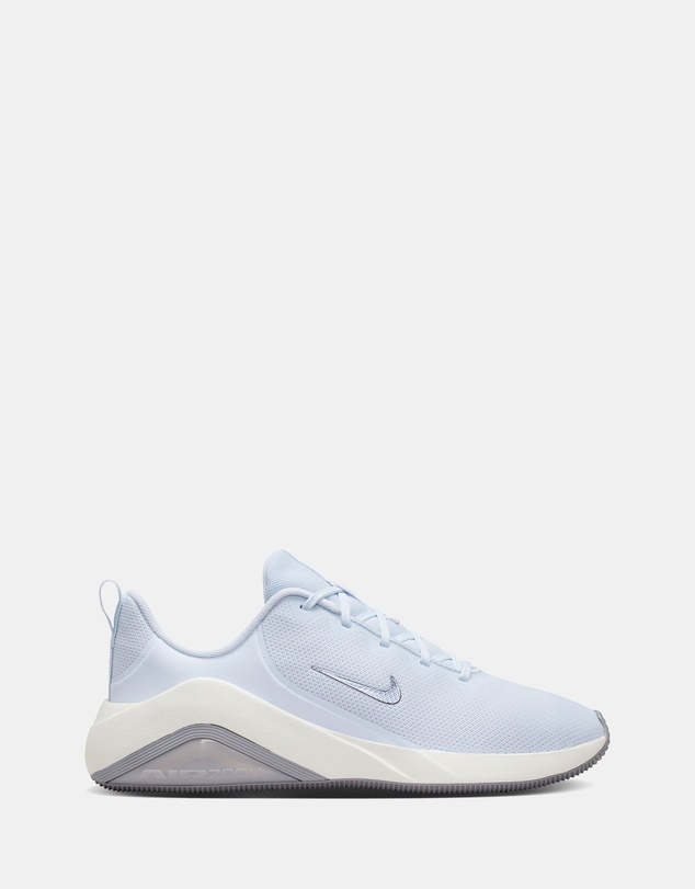 Nike - Bella 7 - Women's