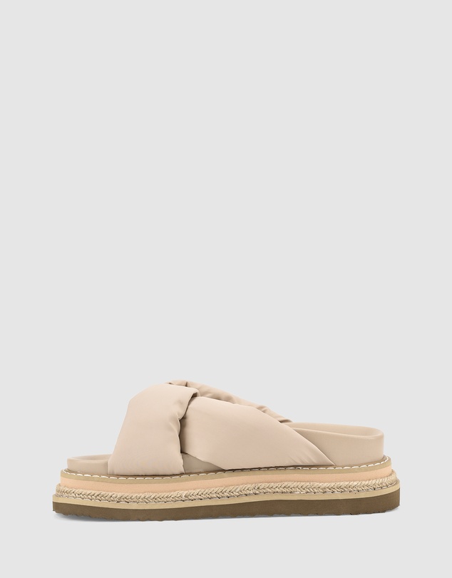 Verali - Thames Flatform Slides