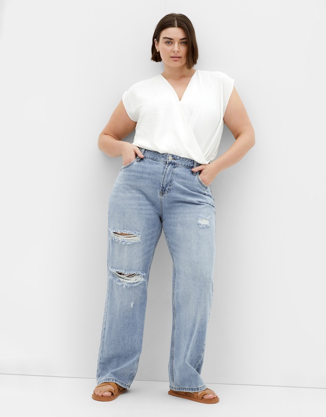 City Chic - Harley Fit Rochelle Straight Leg Jean