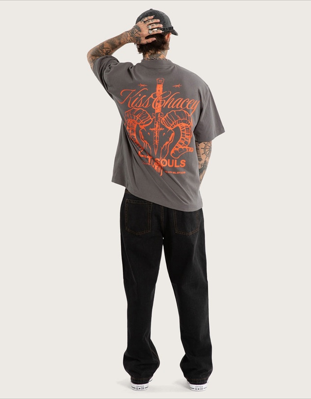 Kiss Chacey - Ram Street Tee