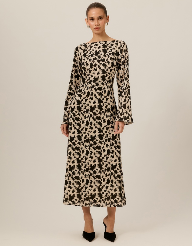 Tussah - Margot Boat Neck Long Sleeve Midi Dress
