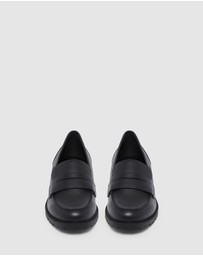 Nine West - Naveen