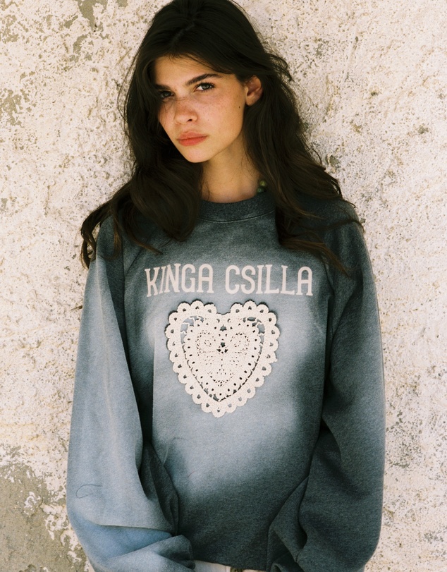 KINGA CSILLA - Day Hearts Med Jumper