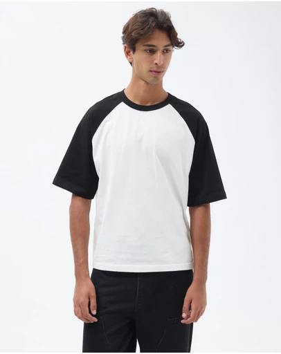 AERE - Boxy Contrast Raglan Tee