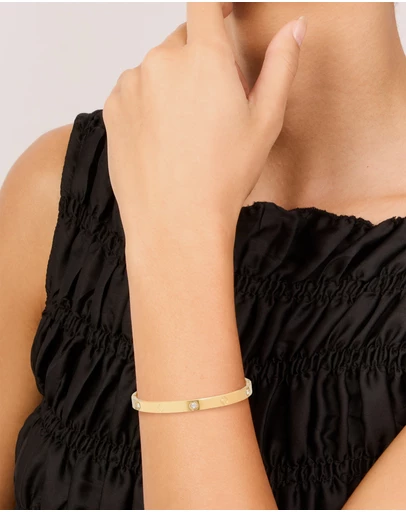 Lovisa - Waterproof Gold Plated Stainless Steel Cubic Zirconia Flower Bangle