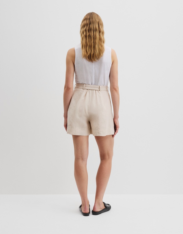 Country Road - Organically Grown Linen Tuck Front Short