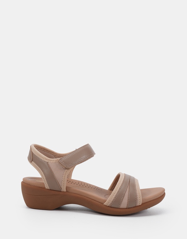 Clarks - Agnes Taupe