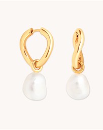 Astrid & Miyu - Serenity Pearl Charm 18ct Gold Plated Hoops