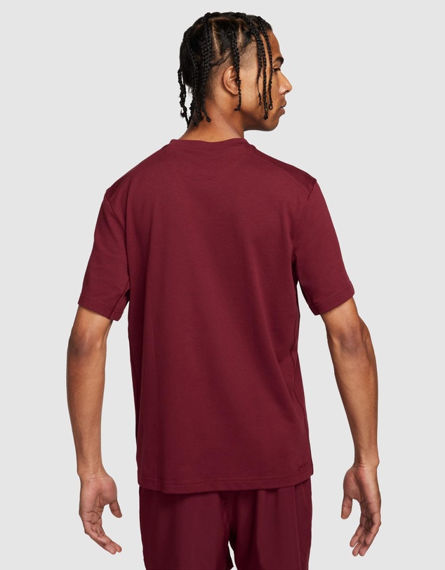 Nike - Primary Dri-FIT Short Sleeve Versatile Top