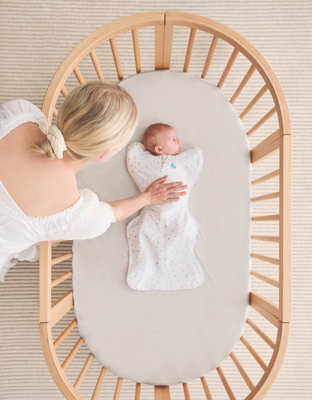 Love to Dream - Swaddle Up 0.2 TOG Stretch Organic Cotton Starlight in White