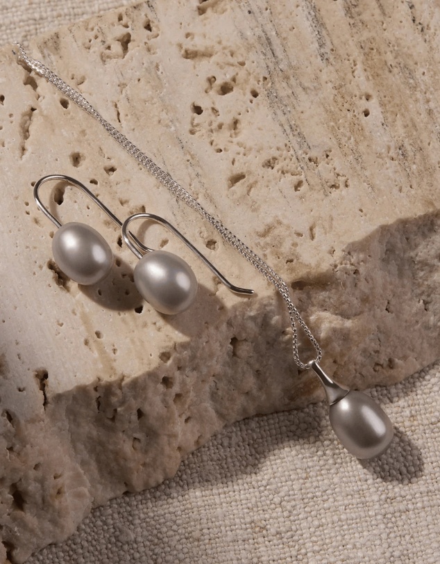 Najo - Isla Silver Pearl (Grey) Necklace