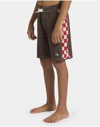 Quiksilver - Boys 8 to 16 Original 17