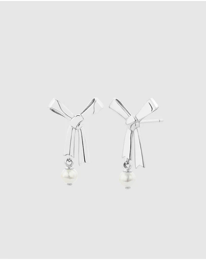 Karen Walker - Pearl Bow Studs