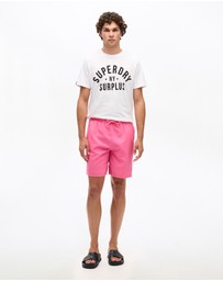 Superdry - Essential 17