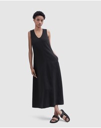 UNISON - Sleeveless Maxi Dress